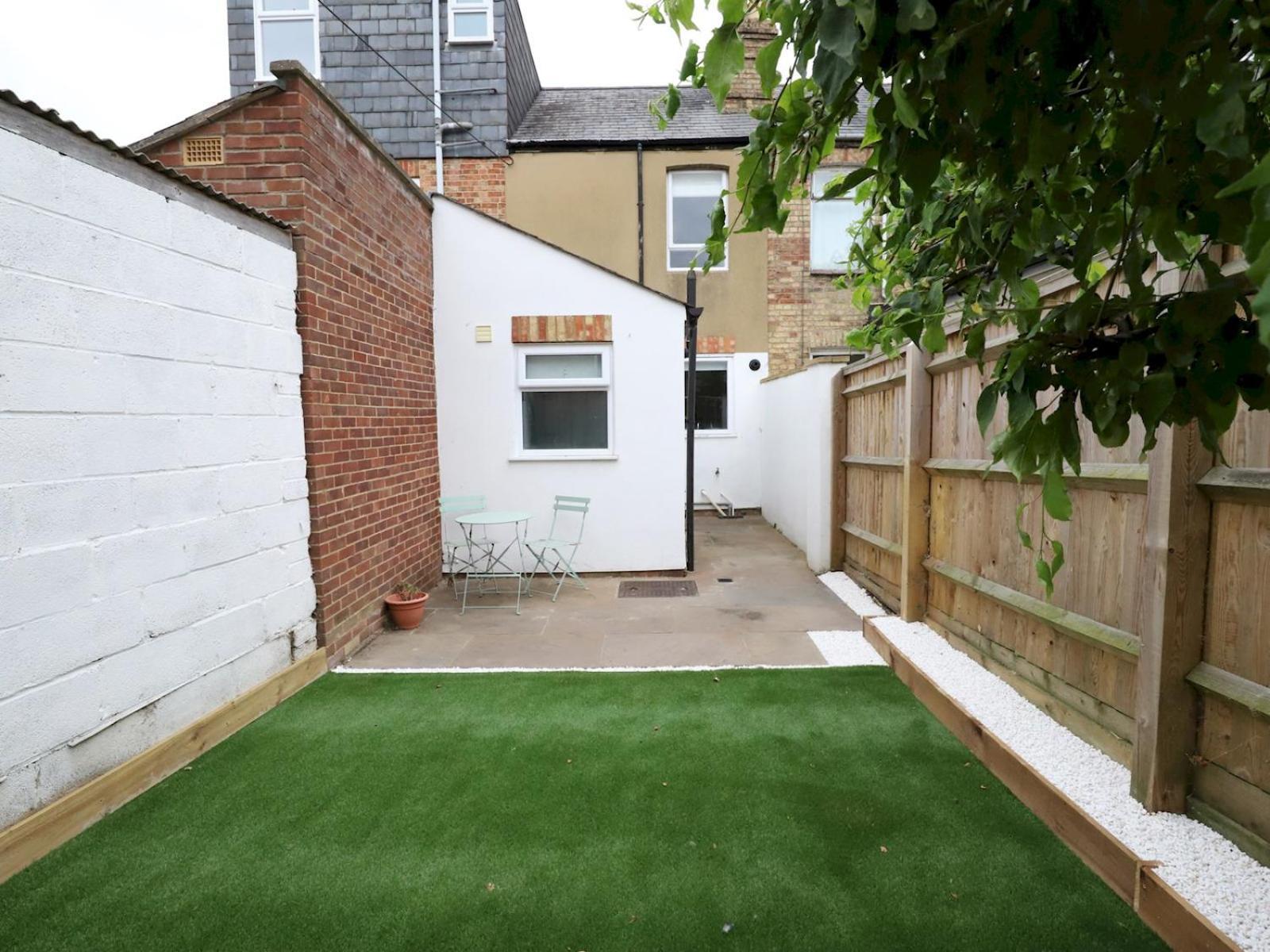 Sunny Victorian 2Br Townhouse Oxford Pass The Keys Villa Exterior photo